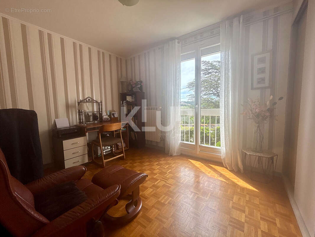 Appartement Marseille  3 pièce(s) 60 m2 avec loggias et cave - photo 12
