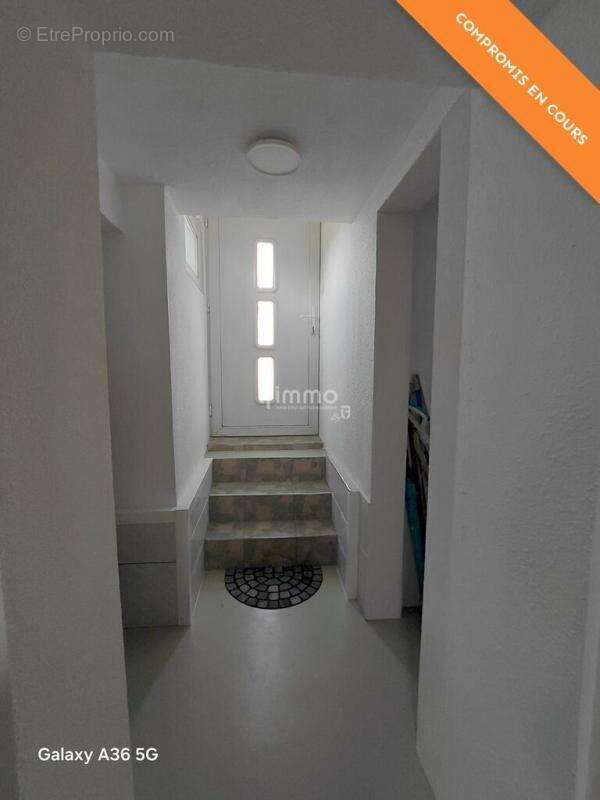 Maison des mines de 70m2 sur un terrain de 372m2 - photo 11