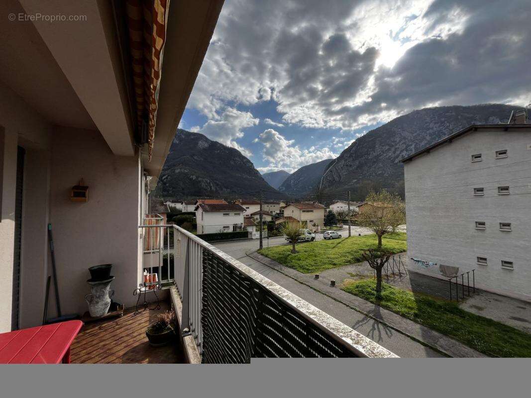 Appartement à TARASCON-SUR-ARIEGE