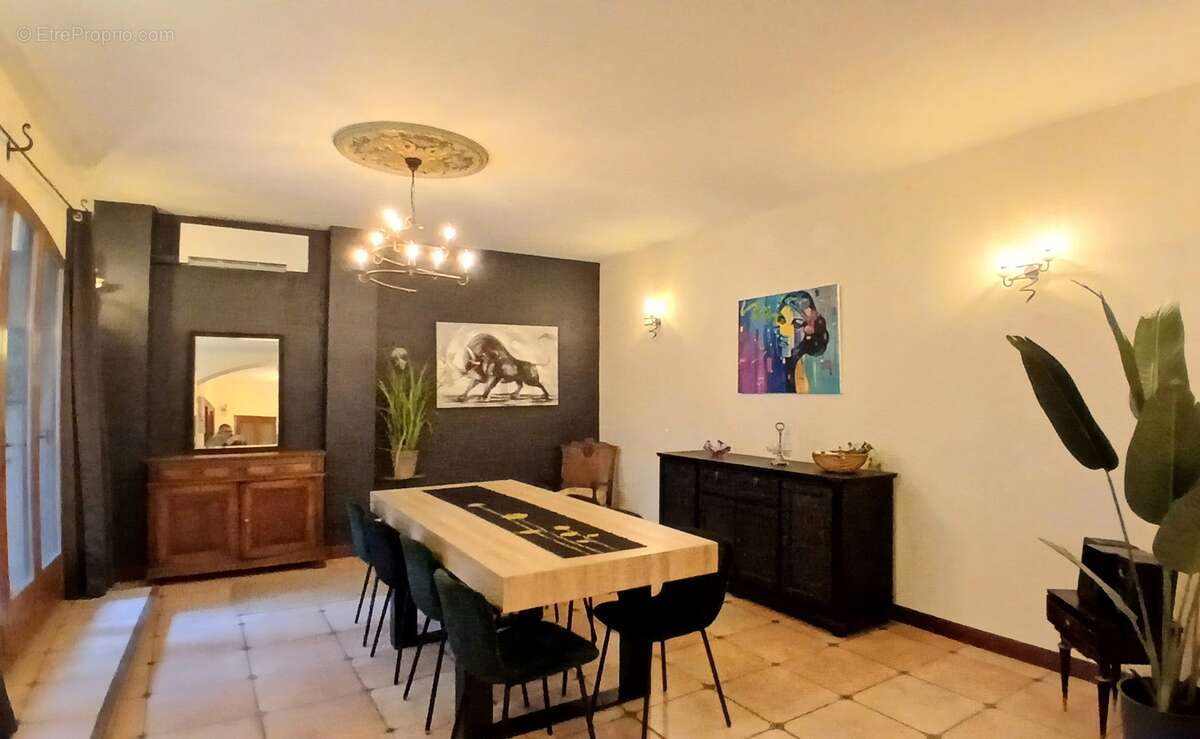 Maison à COLOMBIERS