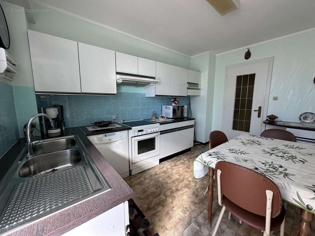 Cuisine  - Appartement à STRASBOURG