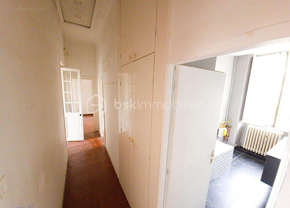  Maison de charme 180 m² + dépendance + jardin - photo 10
