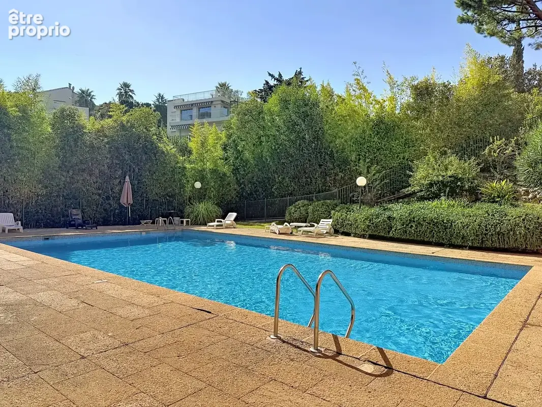 Nice Ouest Lanterne- calme-3 pièces -garage-piscine-bus - photo 8