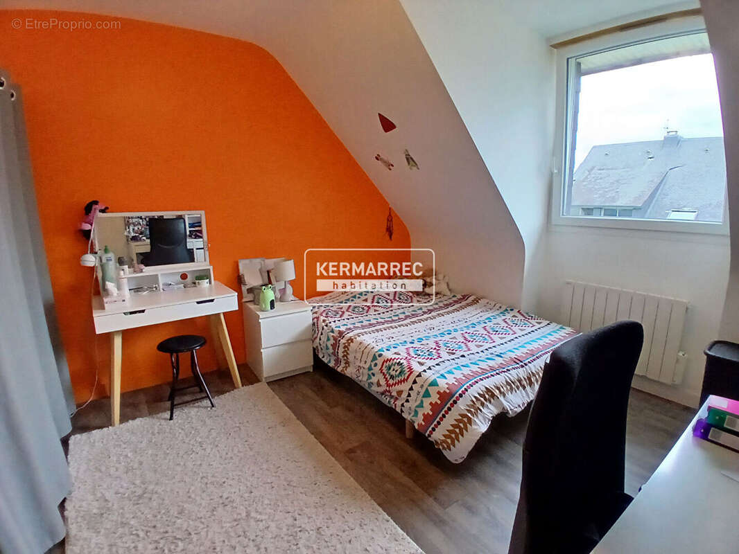 Maison à LA CHAPELLE-DES-FOUGERETZ