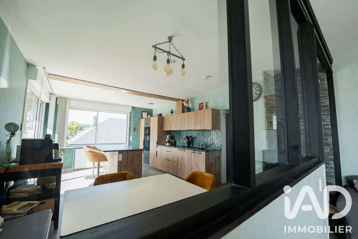 Maison 155 m² à Souzay-Champigny  - photo 8