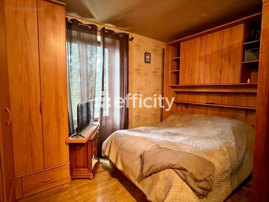 Maison 149 m² à Yzeures-Sur-Creuse  - photo 10