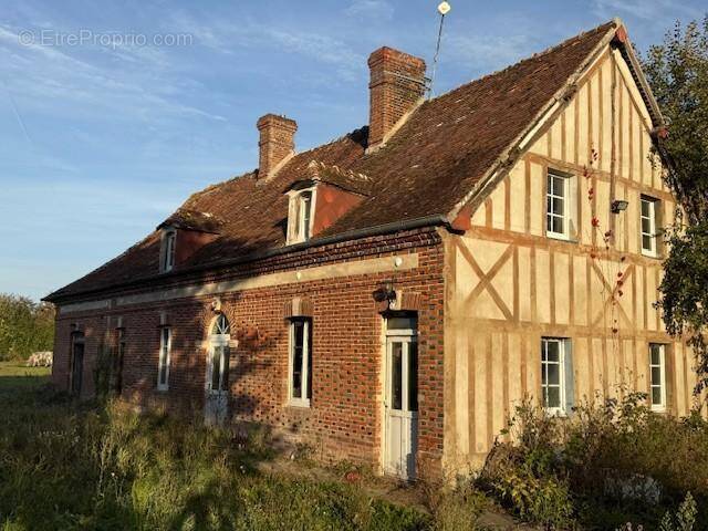 Maison à LA CHAPELLE-GAUTHIER