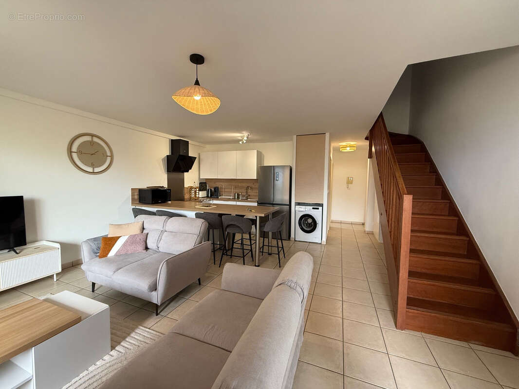 Appartement à SAINT-DENIS