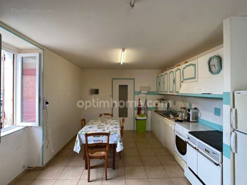 Maison à CHATEAUPONSAC