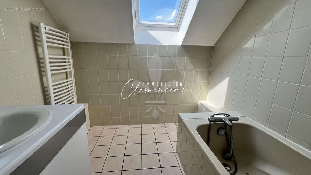 Maison à VERNEUIL-SUR-SEINE