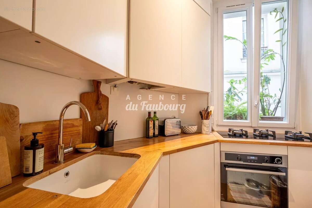 Appartement à PARIS-9E