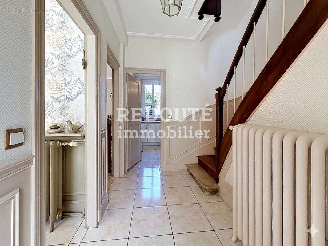 PROCHE EPERNAY : Agréable maison avec 4 chambres - photo 3