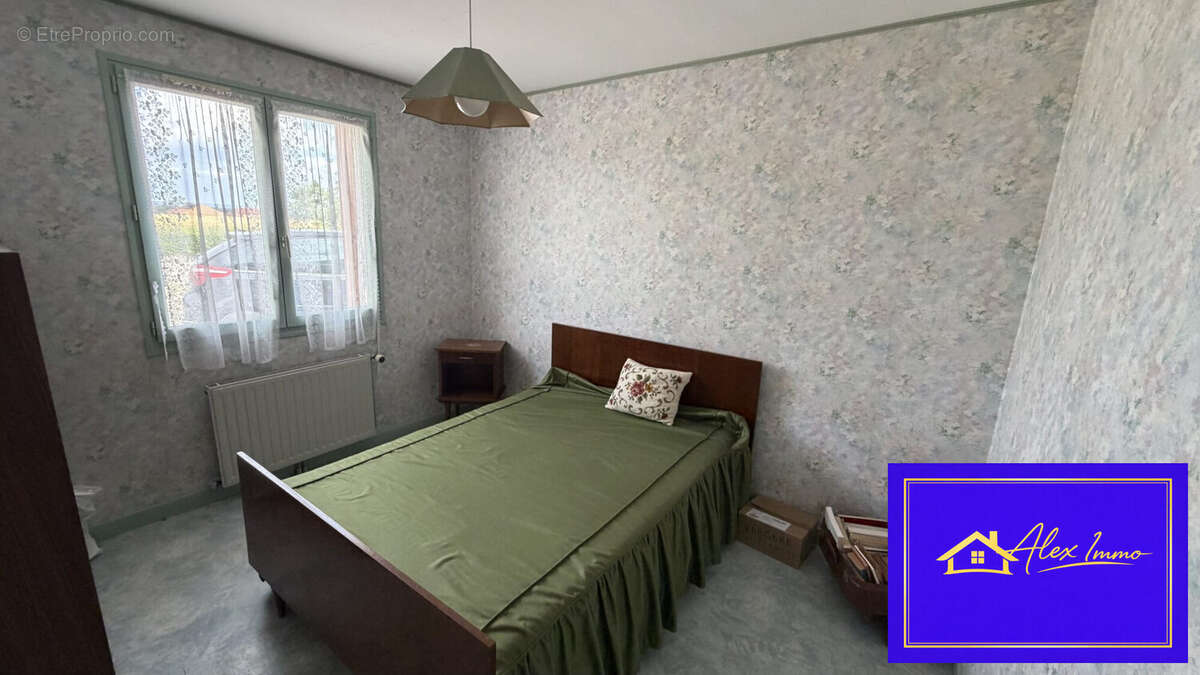 Maison 106 m² à Saint-Gervais-En-Valliere  - photo 7