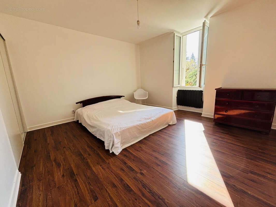 Maison à ROMANS-SUR-ISERE