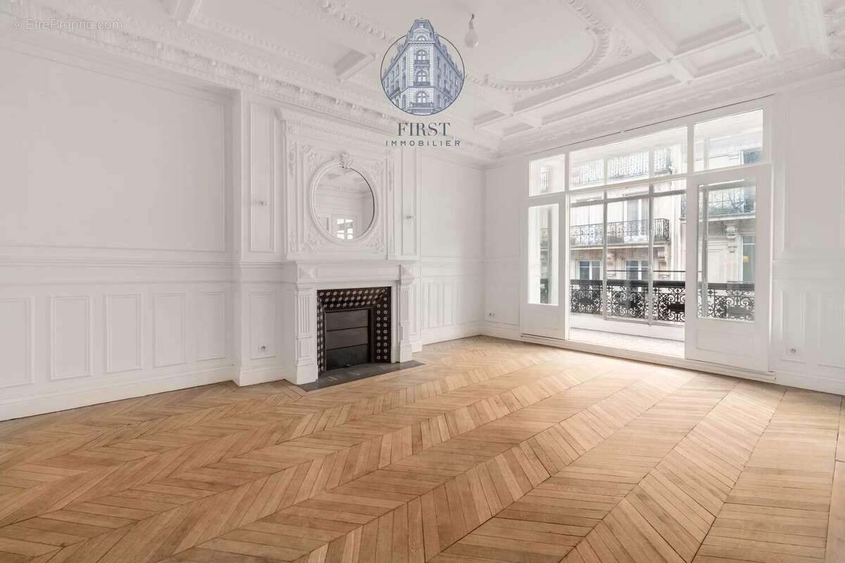 Paris 8e – triangle d’or – appartement de réception – immeuble haussmannien d’exception - photo 5