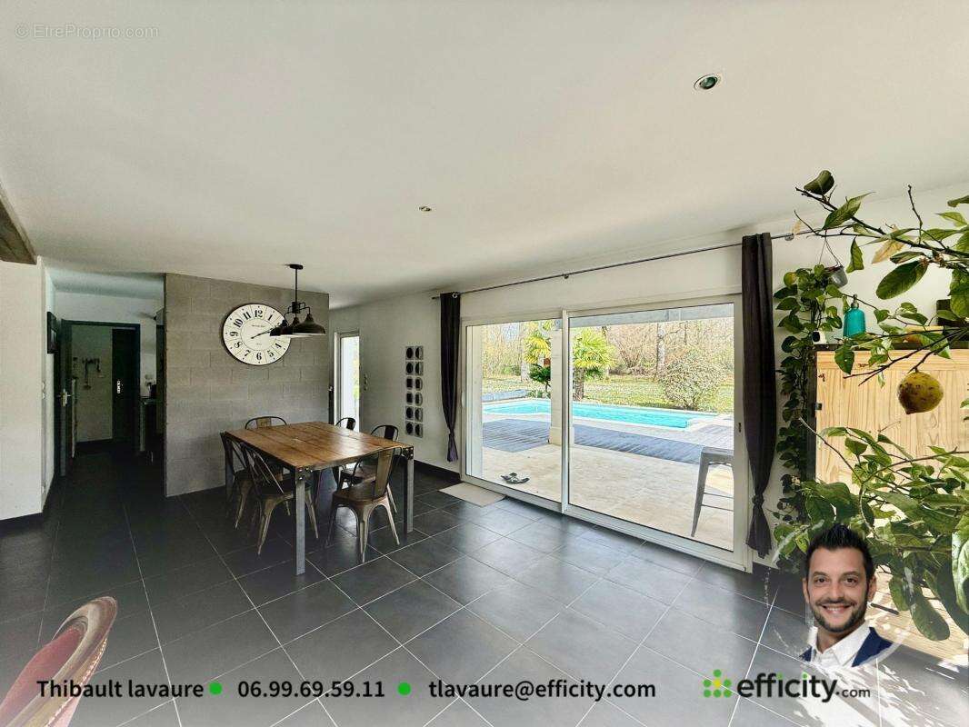 Maison à LA COURONNE