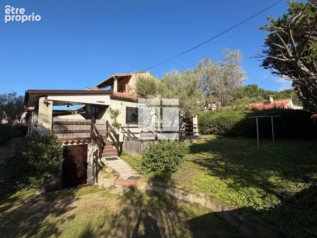 Photo Maison à Albitreccia au prix de 441 000€