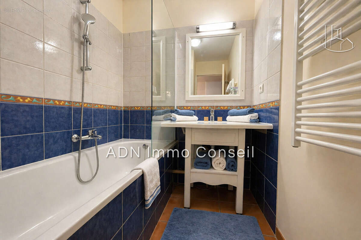 Appartement à MALLEMORT