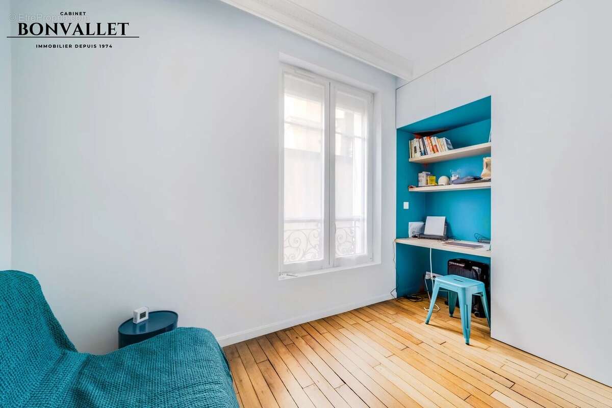 Appartement à PARIS-15E