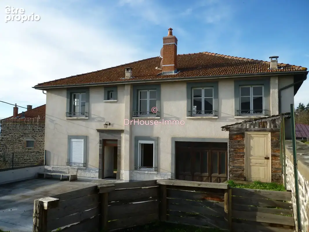 Commerce 174 m² à Solignat  - photo 38