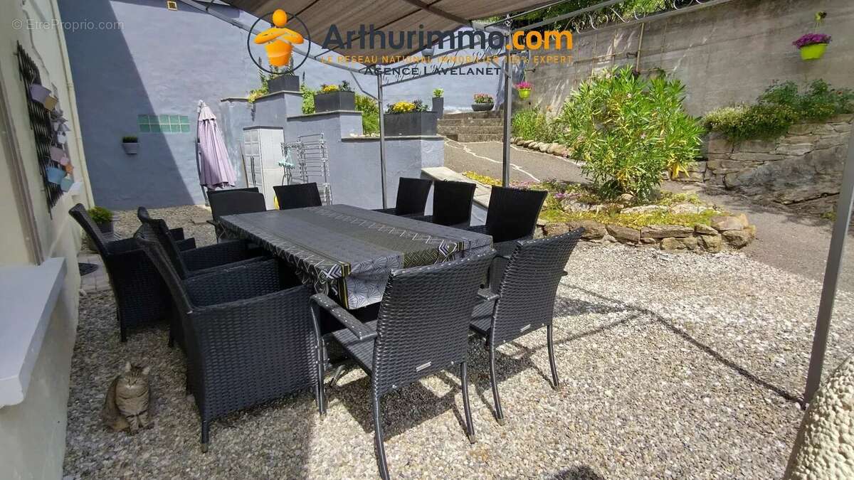 Maison avec jardin à  Carla de Roquefort en Ariège. - photo 2