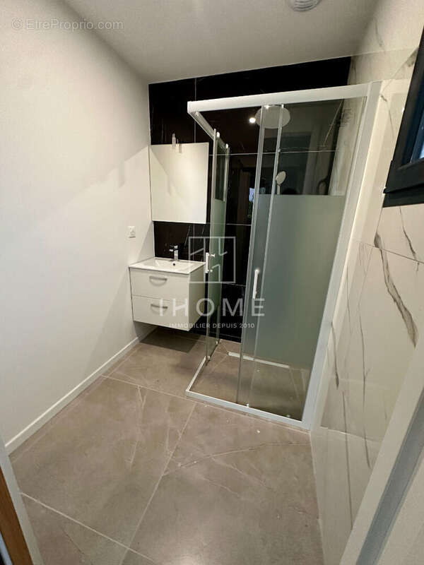 Maison 120 m² à Ecouflant  - photo 5