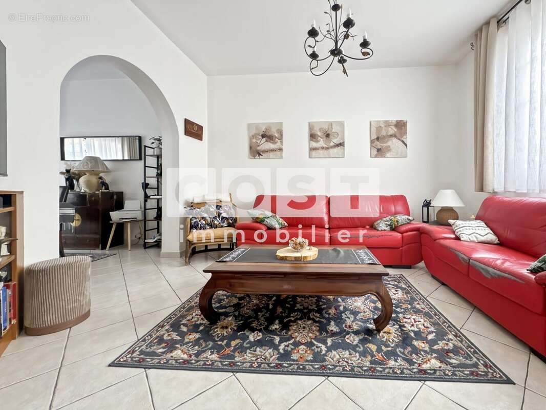 Maison à GENNEVILLIERS