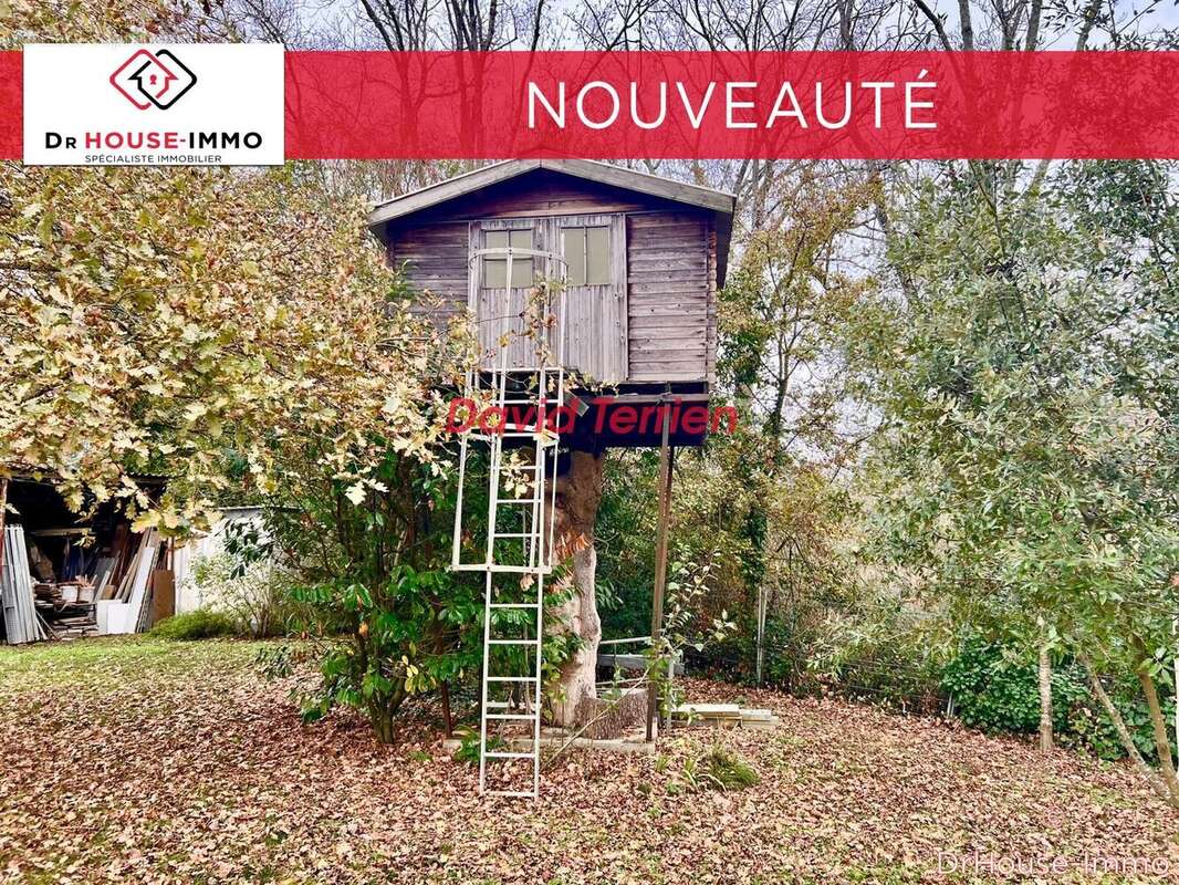 Maison à AMBARES-ET-LAGRAVE