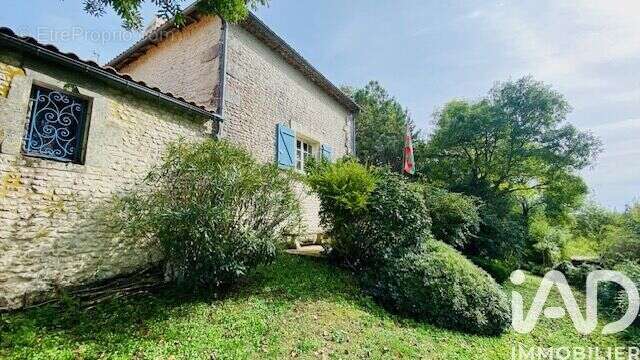 Maison 180 m² à Meschers-Sur-Gironde  - photo 6