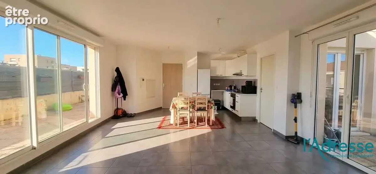 4 pièce familiale - DERNIER étage avec grand extérieur - photo 5