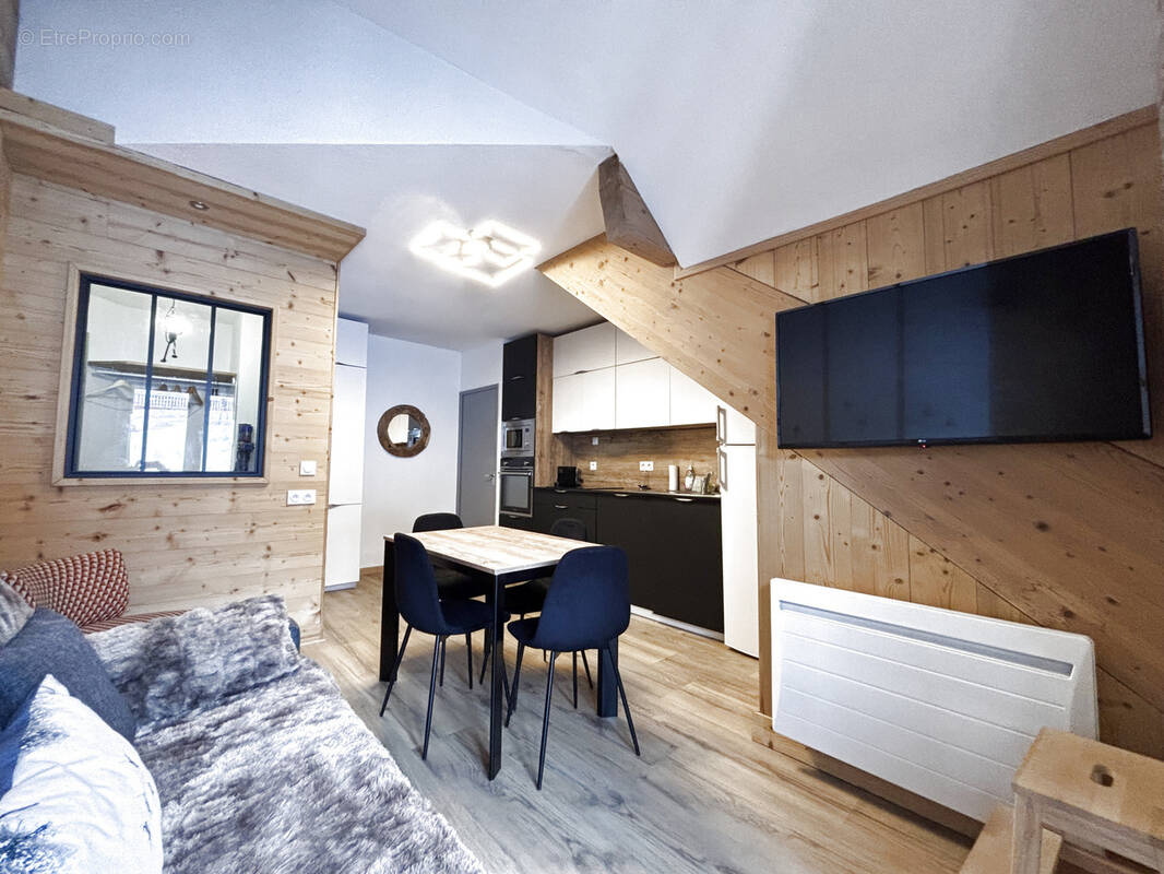 Appartement à SAINT-FRANCOIS-LONGCHAMP