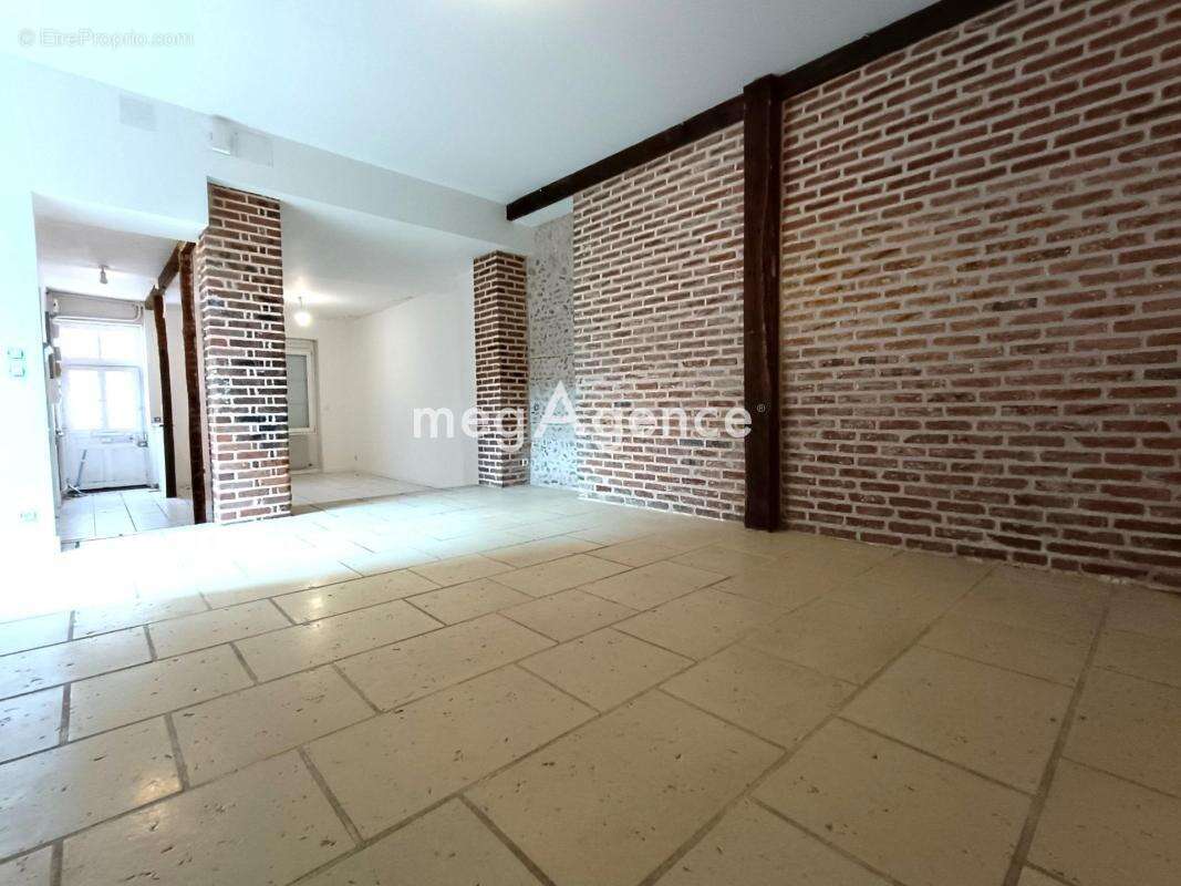 Maison 7 pièces 172 M² - photo 5