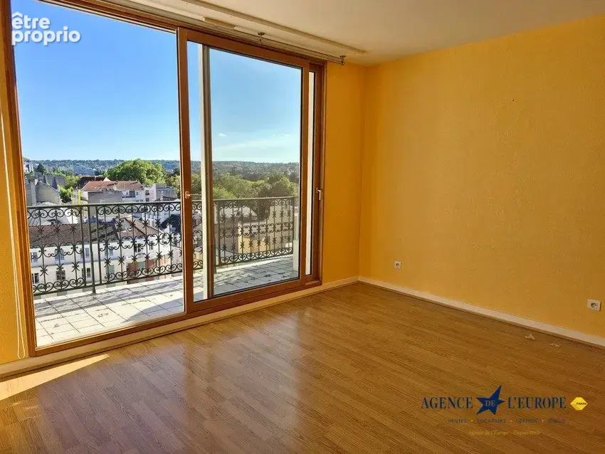 Appartement 3 pièces 77 m² à vendre à Vichy (03200) - photo 3