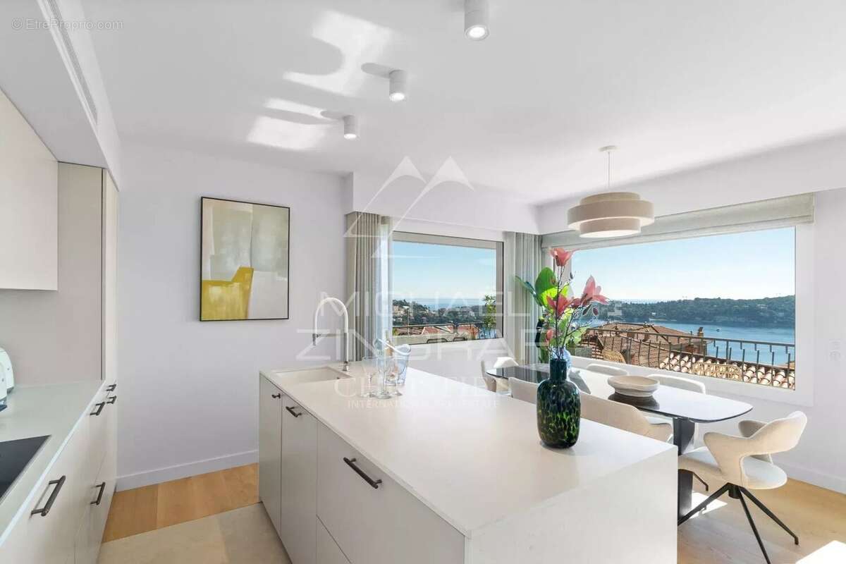 Appartement à VILLEFRANCHE-SUR-MER