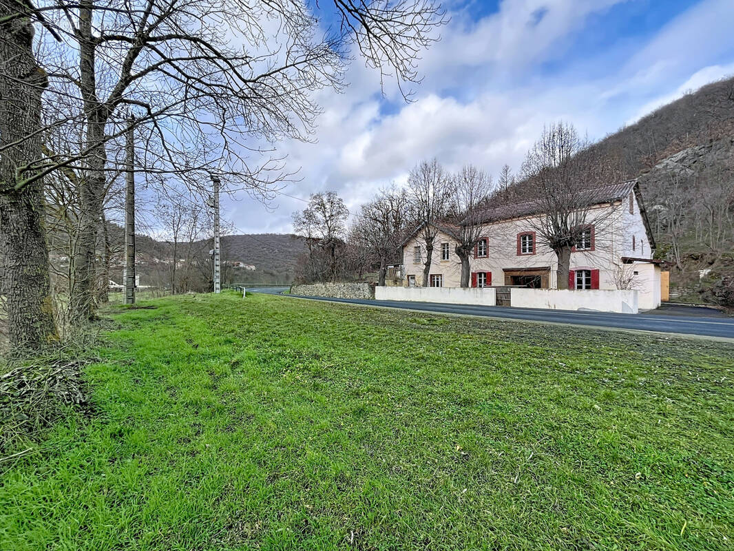 Maison à TORSIAC