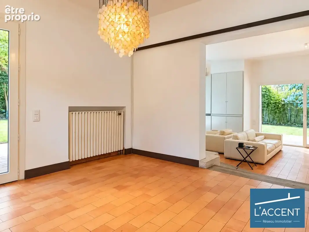 Maison 6 pièces 175 m² à vendre à Nimes (30000) - photo 5