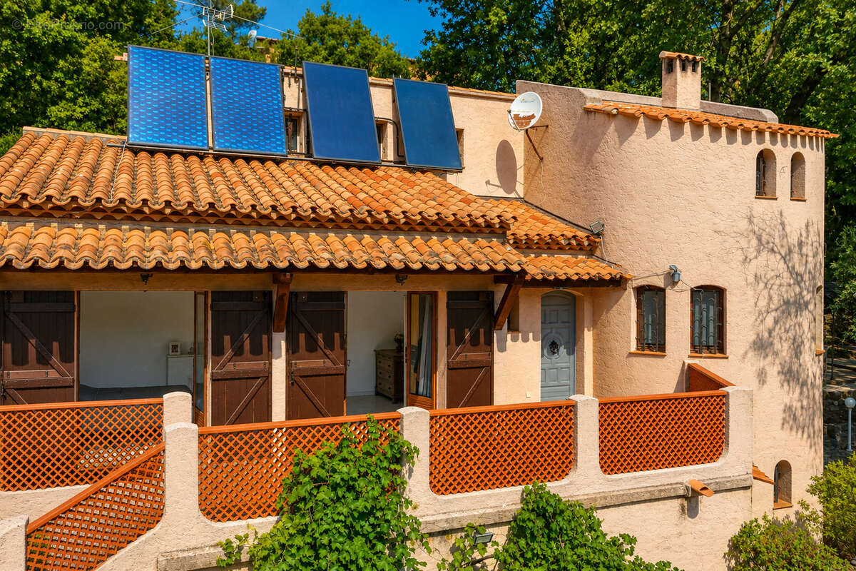 Exclusivité   Villa d'Exception T7 sur 2 000 m2 avec Piscine - photo 2