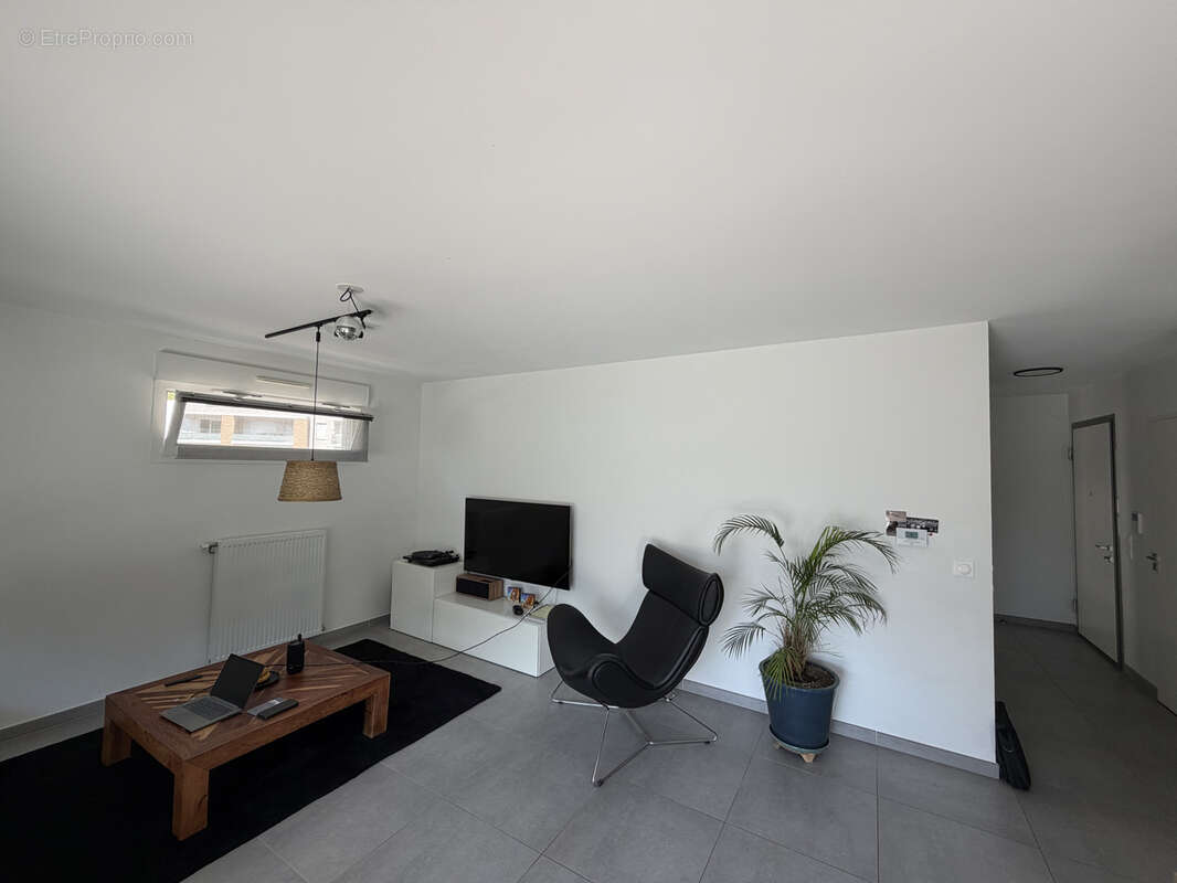 Appartement à SASSENAGE