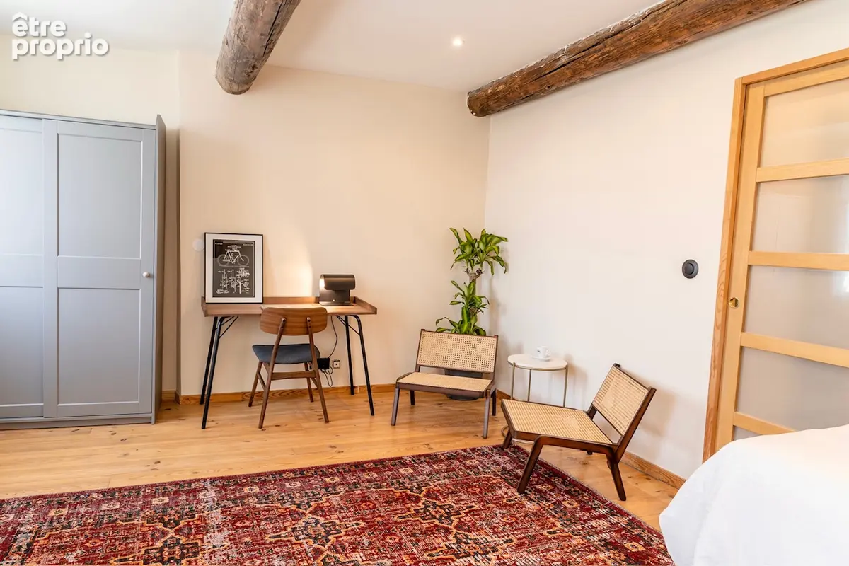 BEDOIN, superbe maison de village 6 suites avec piscine et gîte. - photo 13