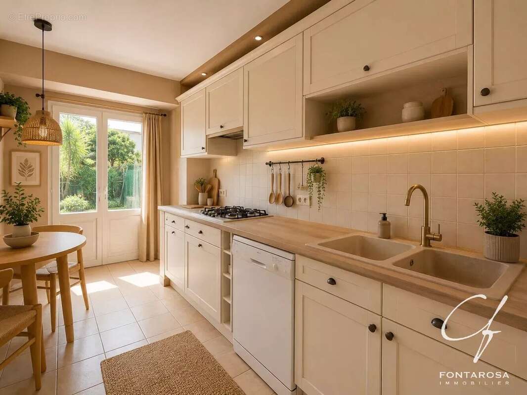 Appartement à SAINT-RAPHAEL