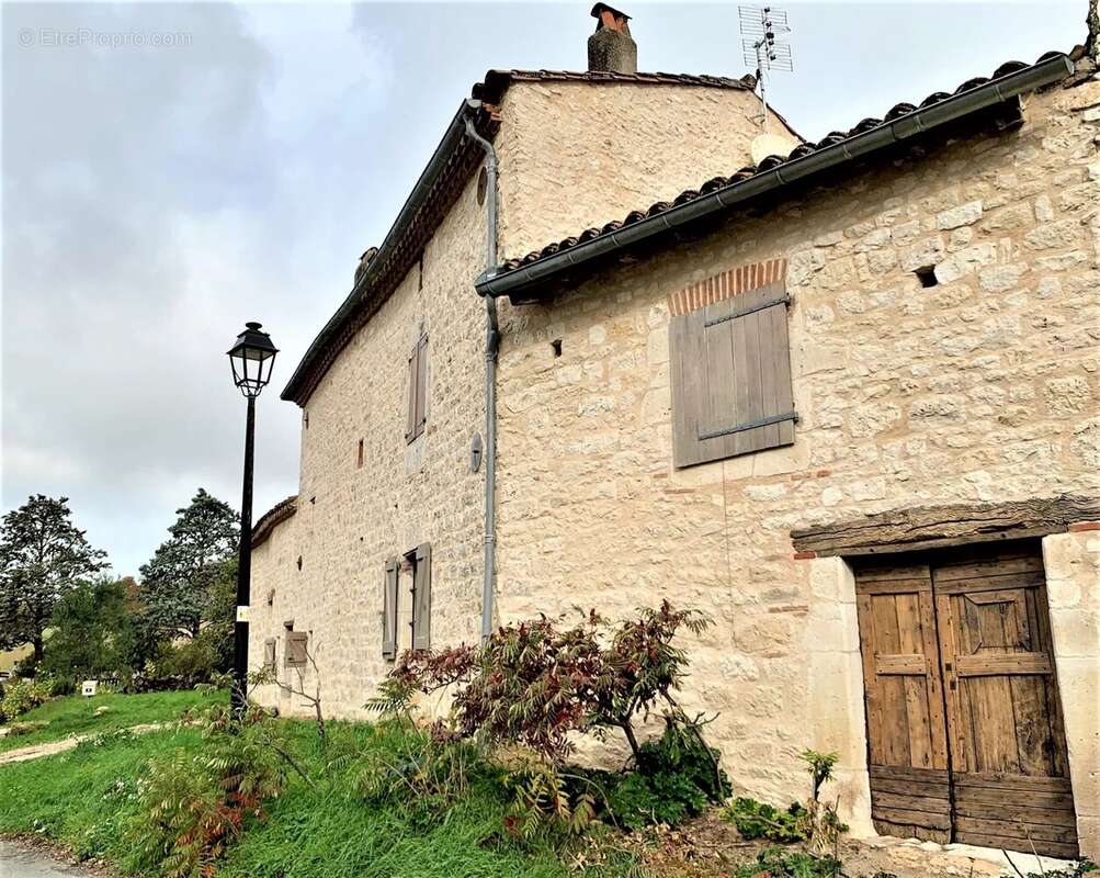 Maison à SAINTE-CROIX