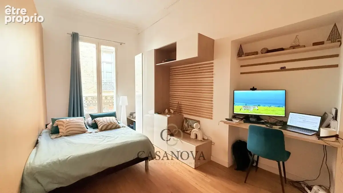 Appartement de caractère rénové avec terrasse dans un hôtel particulier à Béziers - photo 7