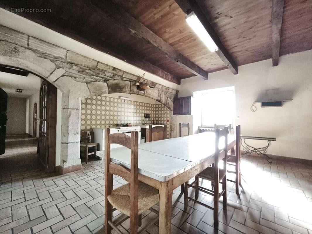 Maison à PONT-DE-SALARS