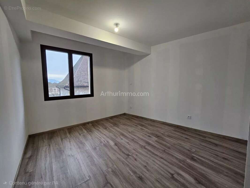 Appartement à MORESTEL