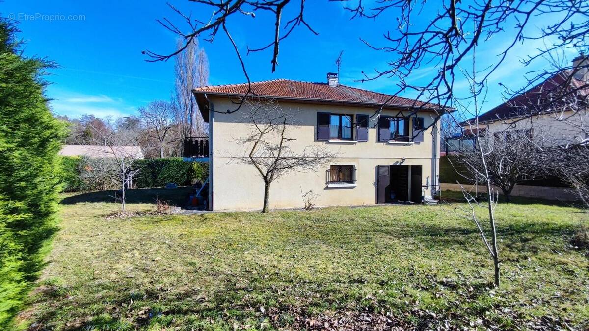 Photo 1 - Maison à LE CENDRE