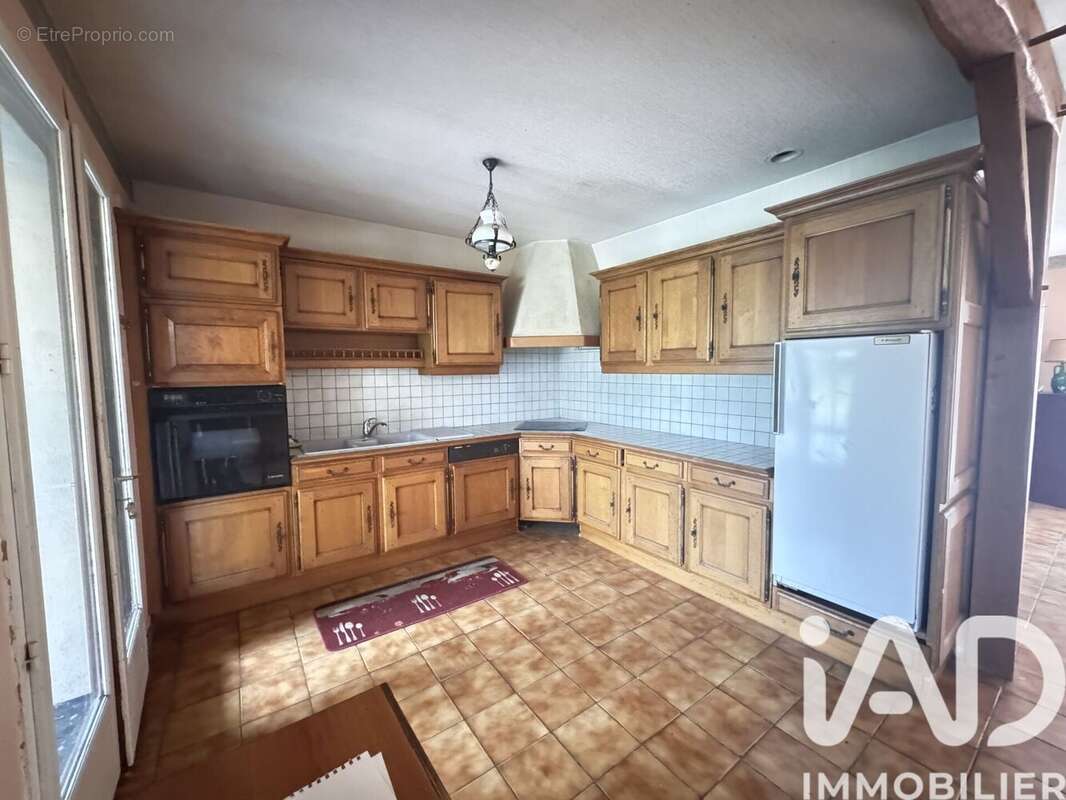 Photo 5 - Maison à VARENNES-JARCY