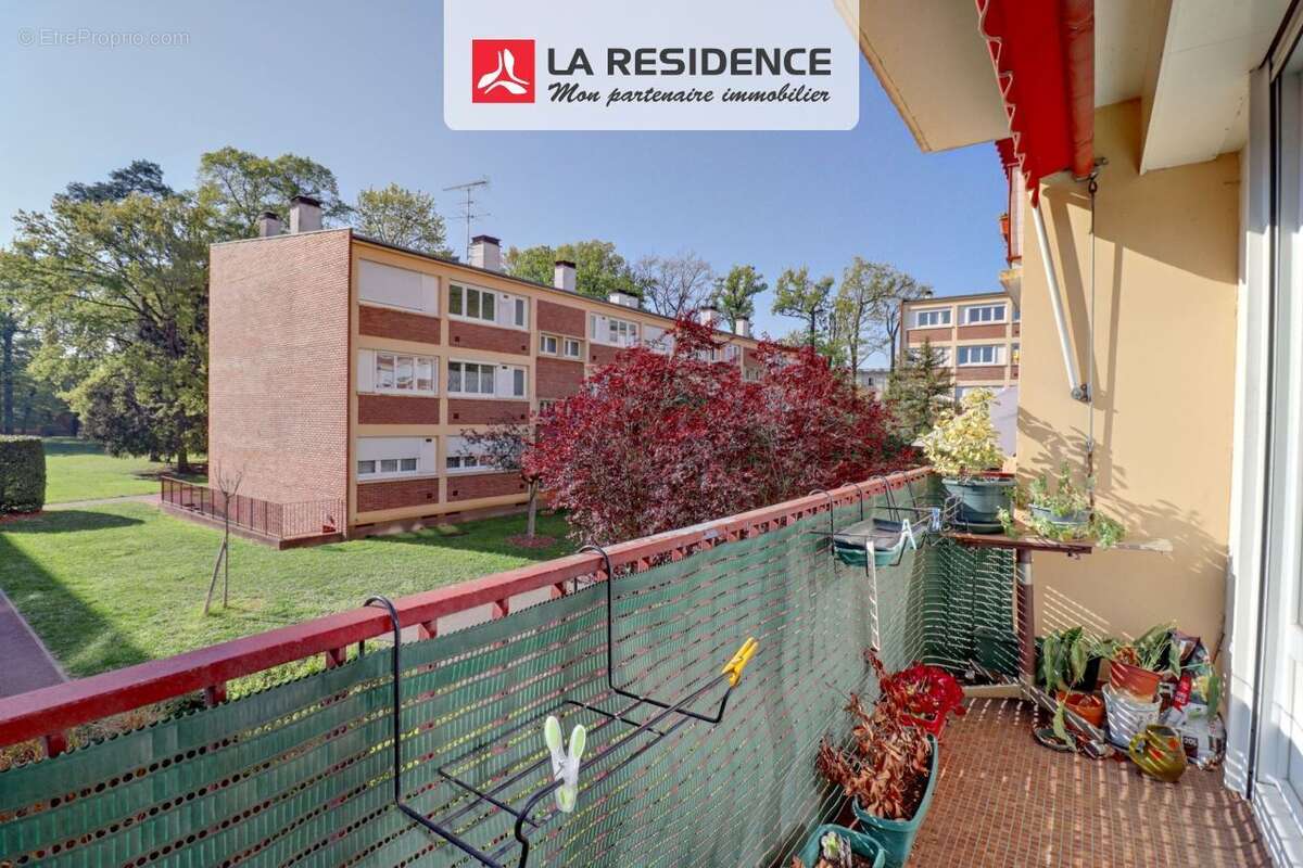 Appartement à VERNEUIL-SUR-SEINE