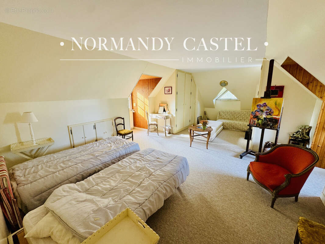 Maison à TROUVILLE-SUR-MER