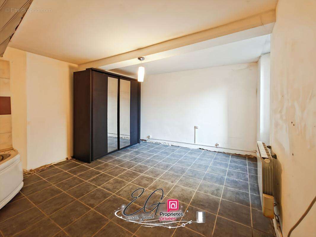 Maison à CAUNES-MINERVOIS