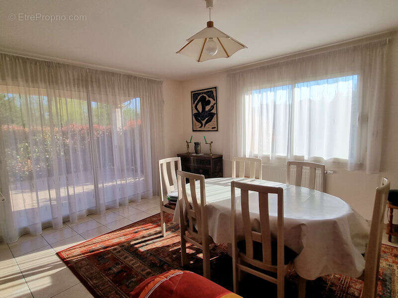 Maison à BELLERIVE-SUR-ALLIER